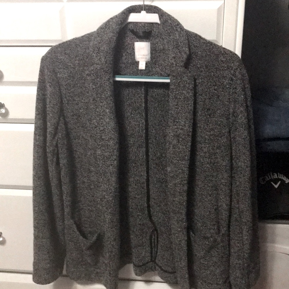 Lauren Conrad blazer. Medium. Gray. Soft